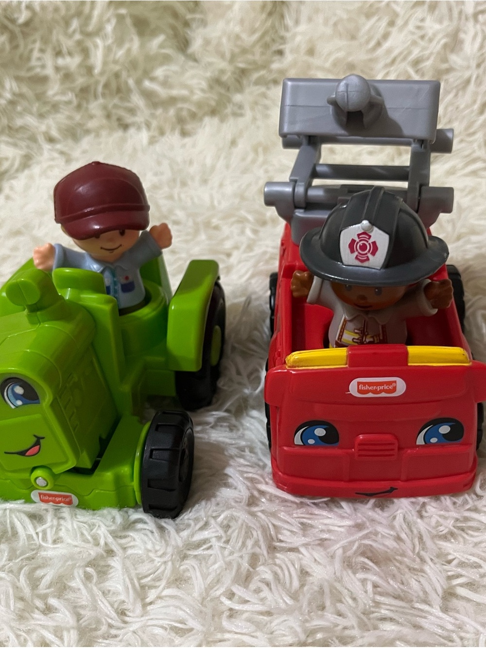 Fisher-Price Bright Green Tractor and Red Fire Truck Toy Duo